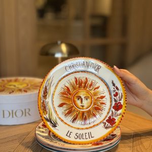 خرید ست 4 عددی بشقاب های طرحدار های کوالیتی برند DIOR