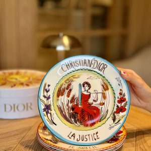 خرید ست 4 عددی بشقاب های طرحدار های کوالیتی برند DIOR