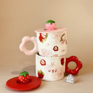 خرید ماگ توت فرنگی