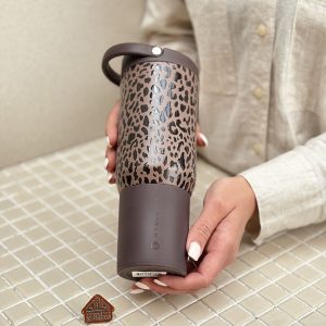 خرید تامبلر نی دار اورجینال پلنگی برند HYDRO JUG