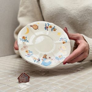 خرید ست فنجون و قوری آلیس در سرزمین عجایب