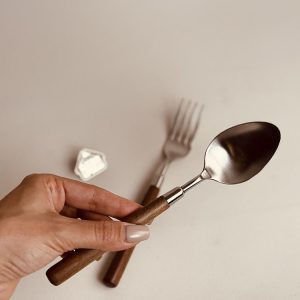 خرید قاشق چنگال دسته چوبی