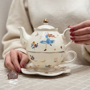 خرید ست فنجون و قوری آلیس در سرزمین عجایب
