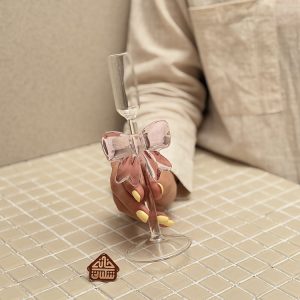 خرید جاشمعی پیرکس طرح پاپیون