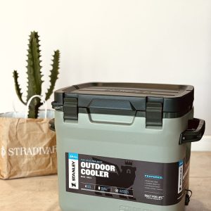 خرید کول باکس استنلی مدل OUTDOOR COOLER حجم 28.3 لیتر