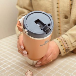 خرید تراول ماگ نی دار استنلی 1180 میل اورجینال مدل FLIP STRAW TUMBLER