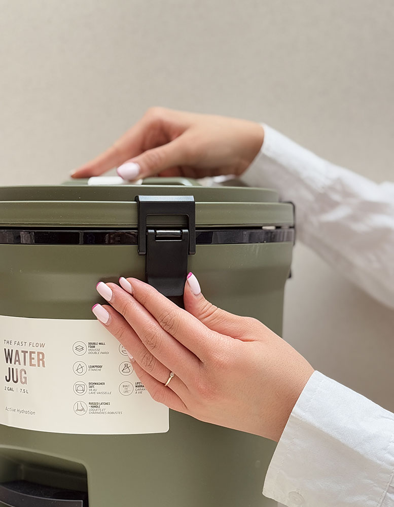خرید کلمن استنلی اورجینال سری ADVENTURE مدل WATER JUG حجم 7.5 لیتر