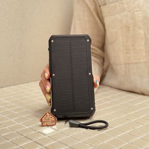 خرید پاوربانک اورجینال 20000 میلی آمپر برند POWEROLOGY مدل SOLAR WIRELESS CHARGING