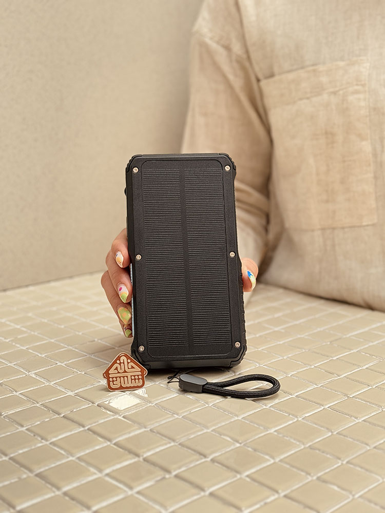 خرید پاوربانک اورجینال 20000 میلی آمپر برند POWEROLOGY مدل SOLAR WIRELESS CHARGING