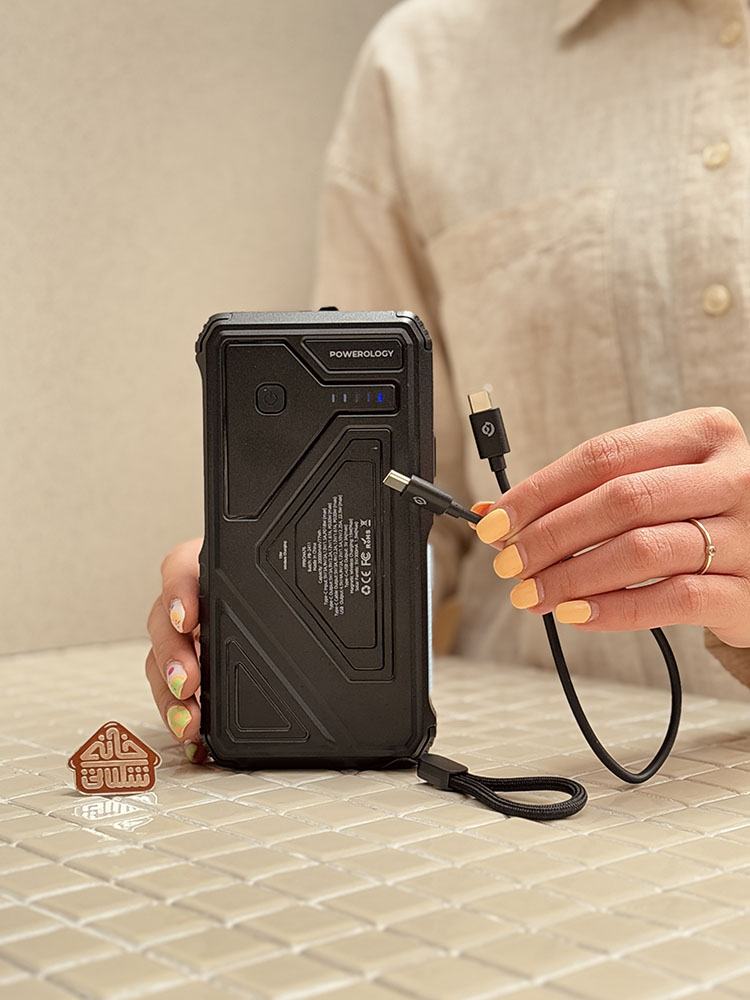 خرید پاوربانک اورجینال 20000 میلی آمپر برند POWEROLOGY مدل SOLAR WIRELESS CHARGING