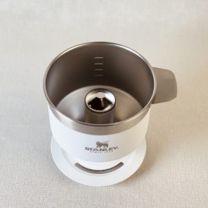 خرید قهوه ساز و کمپ ماگ استنلی سفید مدل POUR OVER SET