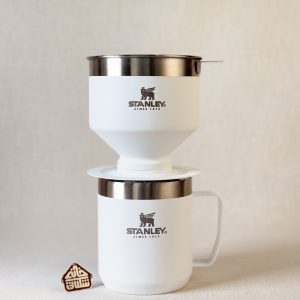 خرید قهوه ساز و کمپ ماگ استنلی سفید مدل POUR OVER SET